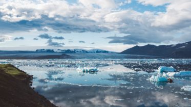 Topniejące lodowce na Islandii