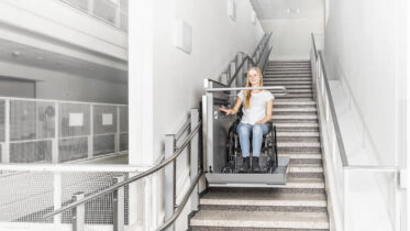 Platforma dla niepełnosprawnych czy winda schodowa